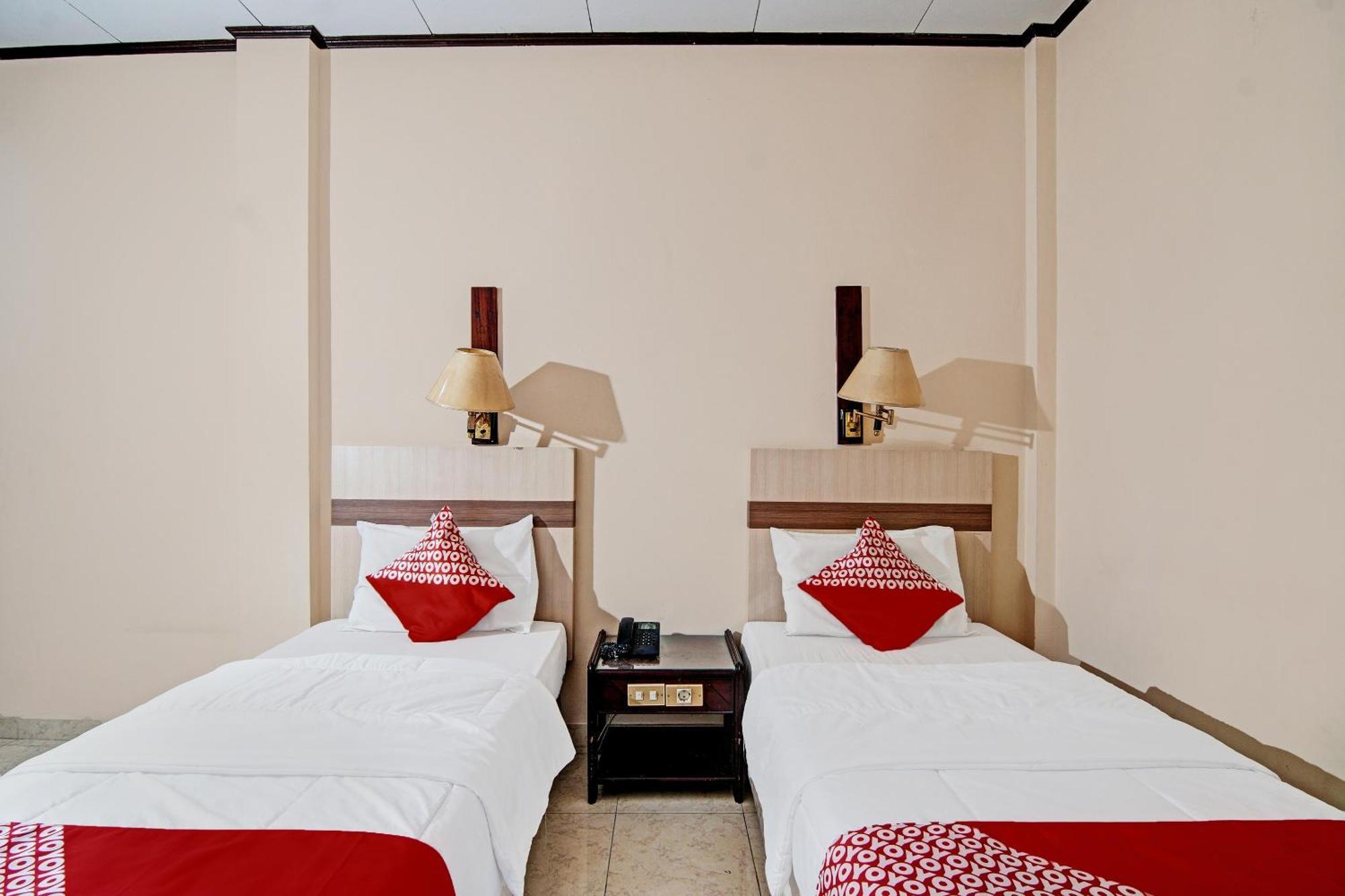 Oyo 92330 Hotel Rindu Sempadan Near Taman Wisata Rindu Sempadan プカンバル エクステリア 写真