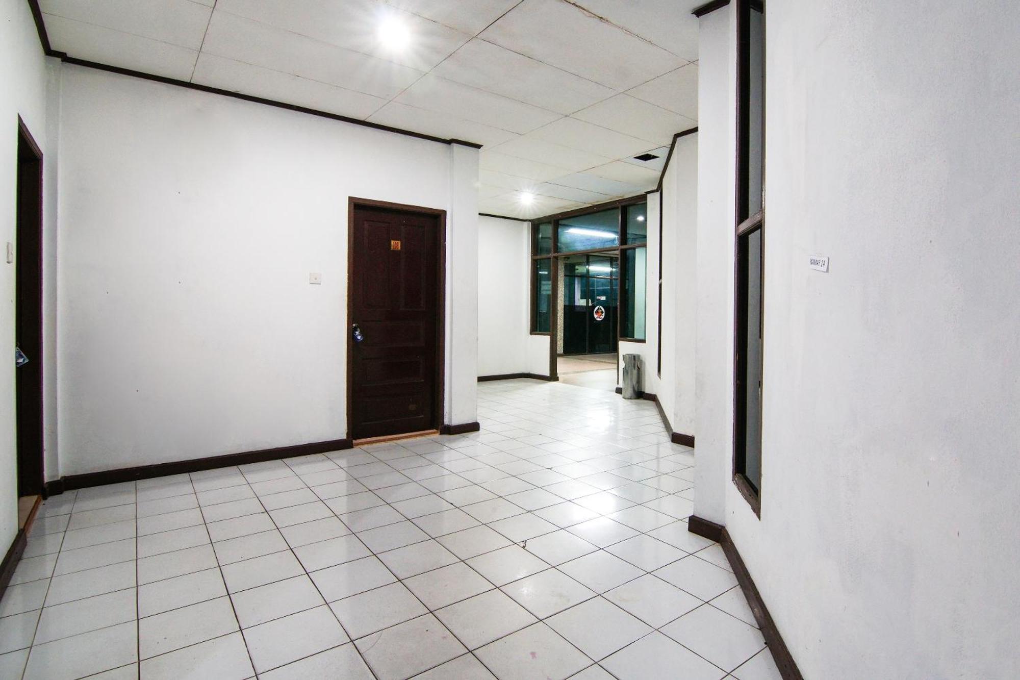 Oyo 92330 Hotel Rindu Sempadan Near Taman Wisata Rindu Sempadan プカンバル エクステリア 写真