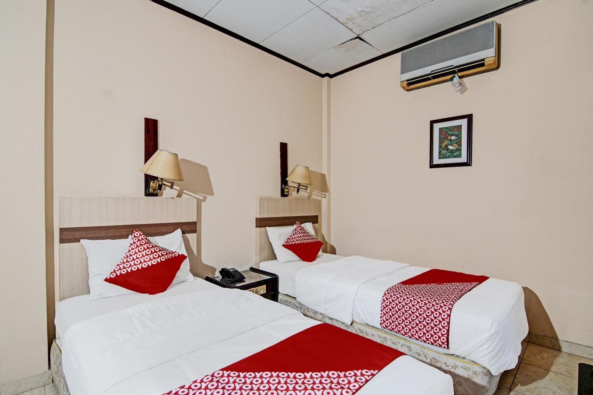 Oyo 92330 Hotel Rindu Sempadan Near Taman Wisata Rindu Sempadan プカンバル エクステリア 写真